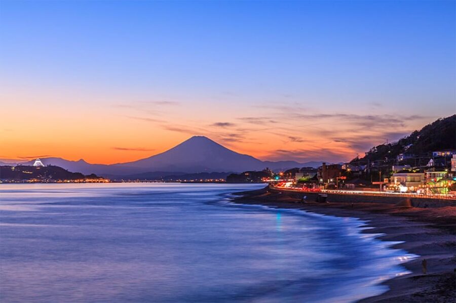 1-Day trip: Kamakura City (Enoshima/Shonan/Beach) - Comfort, Language, and Family Practicalities