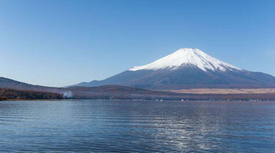 1-Day trip: Mt Fuji + Kawaguchi Lake area - Arakurayama Sengen Park and Chureito Pagoda