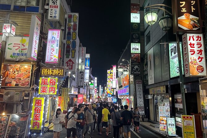 4 Hours Shibuya - Shinjuku Night Tour - Shinjuku after dark, from Kabukicho to Golden Gai