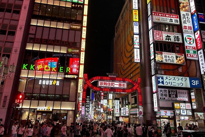 4 Hours Shibuya - Shinjuku Night Tour - What the private format really adds