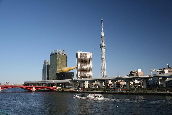 8-hour Tokyo tour by qualified tour guide using public transport - Takeshita Street brings in Tokyo pop culture