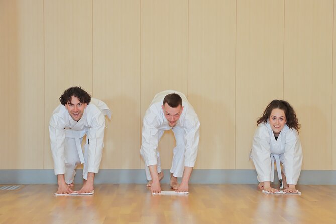 A Tokyo Karate Dojo Activity Experience - The two-hour karate lesson