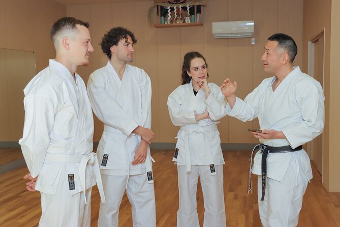 A Tokyo Karate Dojo Activity Experience - Learning karate etiquette before technique