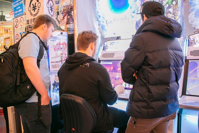 Akihabara Tailor-made Private Tour for Anime Fans - HoneyHoney offers a gentle introduction to maid cafes