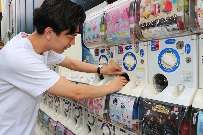 Akihabara Tour with Vintage Gaming Anime and Gachapon Experience - Why this short Akihabara tour works