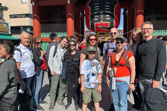 Asakusa: 1400-year history exploration - Hozomon and the Sensoji temple grounds