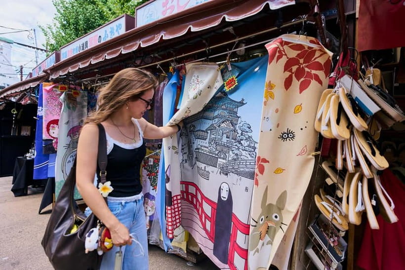 Asakusa: 2-Hour History Walking Tour & Local Food Tasting - Who should book this Asakusa walk