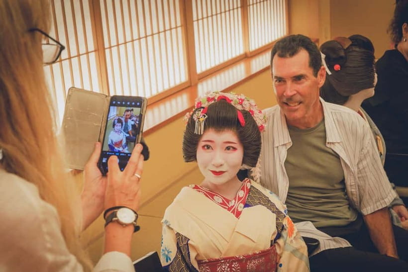Asakusa: Geisha Performance and Tea House Experience - A personal photo at the end