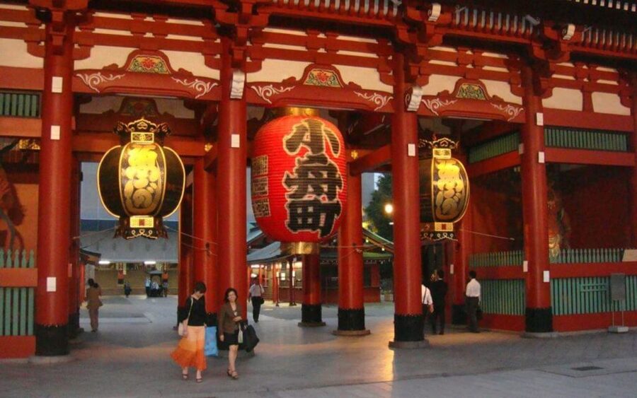 Asakusa, Tokyo's #1 Family Food Tour - Exploring Asakusa one taste at a time