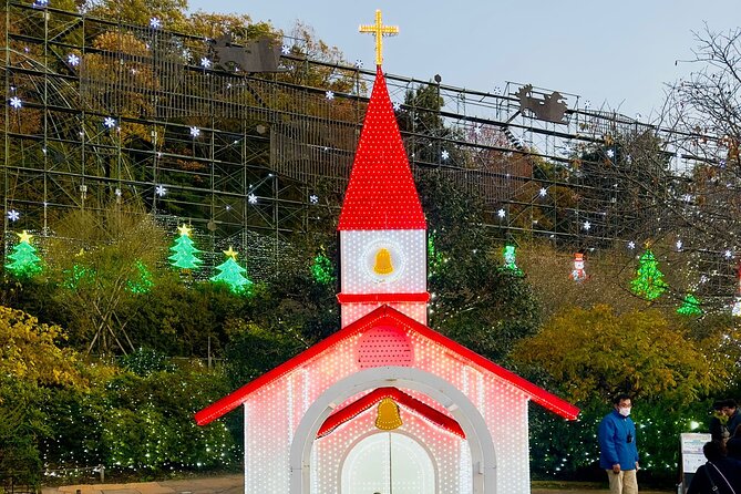 Ashikaga Flowers Park Pvt. One Day Tour with Pickup - The Art Museum offers a one-hour change of pace