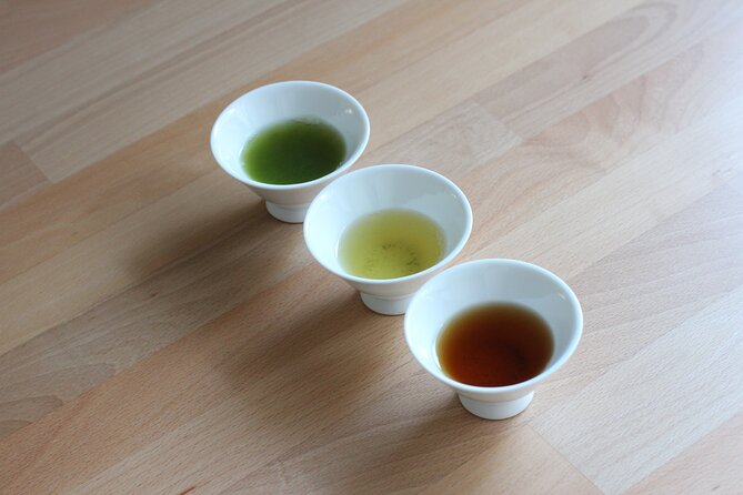 Authentic Japanese tea tasting session: sencha, matcha, gyokuro - The practical art of brewing temperature