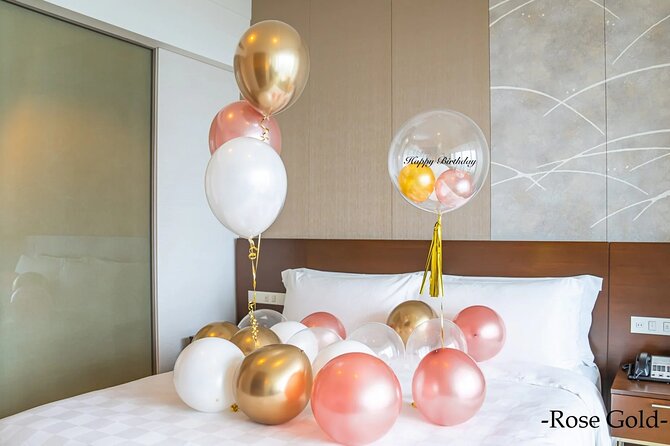 Birthday celebration surprise with balloon decoration! - Timing the surprise in Tokyo