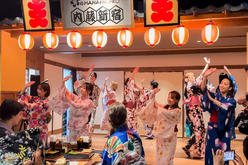 Bon Dance IZAKAYA in Shinjuku, Tokyo - Key points at a glance