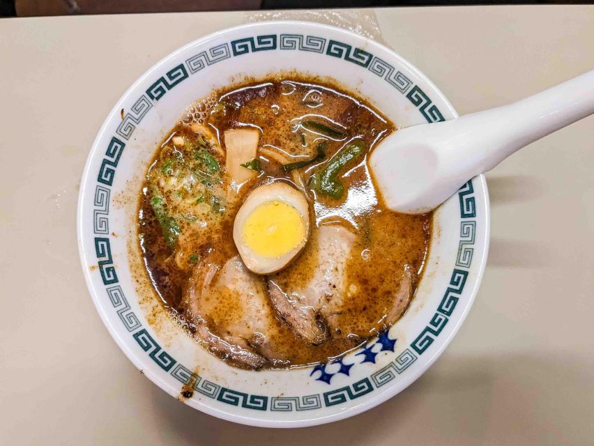 Breakfast Ramen Tour in Shinjuku, Tokyo - Starting with ramen before the day gets loud