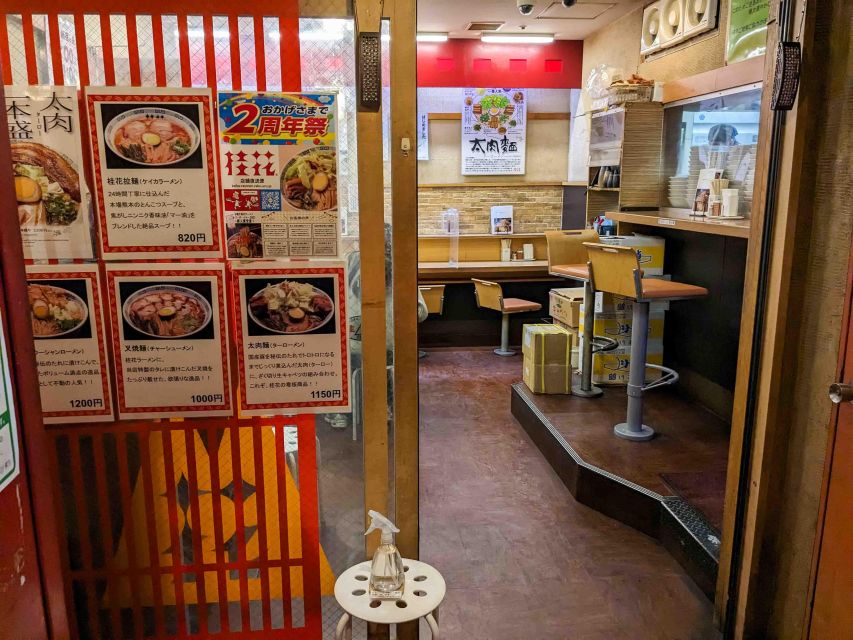 Breakfast Ramen Tour in Shinjuku, Tokyo - The early start is both the point and the catch