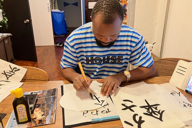 Calligraphy Culture SHODO Experience in Tokyo - The hostel setting: useful, casual, and not perfectly quiet