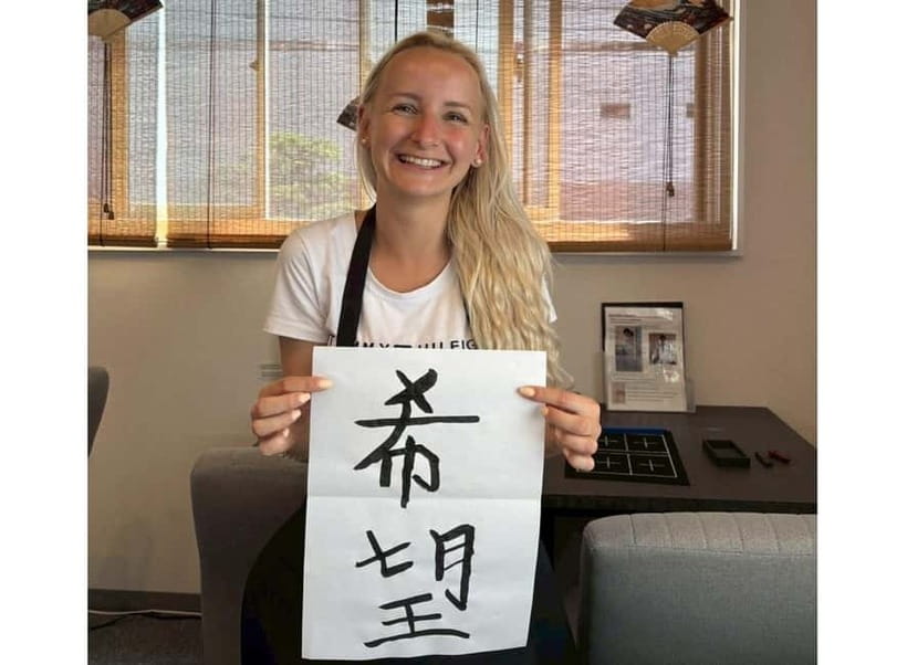 Calligraphy & print your calligraphy on a T-shirt. - Key points to know before booking