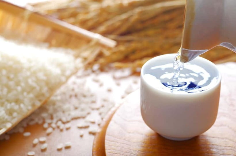 Casual Japanese sake tasting and snack experience, Kabukicho - Eight pours that make sake easier to understand