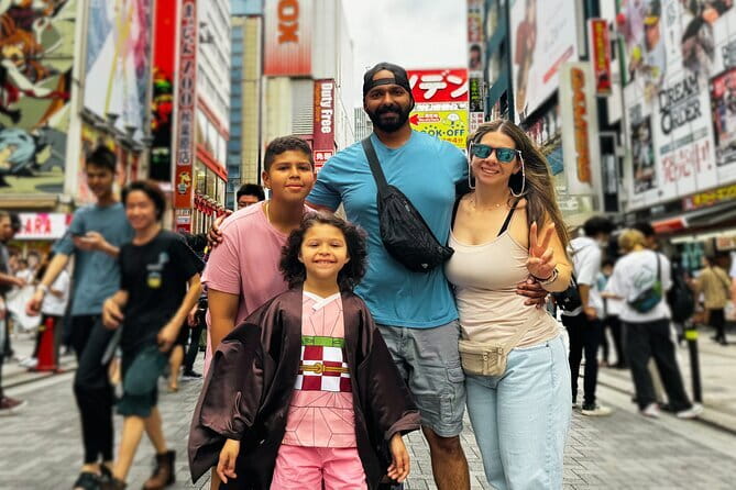 Christmas Magic in Tokyo! Private & Family-Friendly Walking Tour - Asakusa and Senso-ji: Tokyo’s traditional side