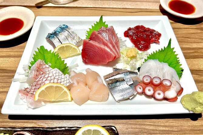 【Contemporary Culture】Bar Hopping I Always Visit in Shinjuku! - The first izakaya focuses on food, sake, and table manners