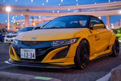 Daikoku Parking : going by this mini JDM – one customer only
