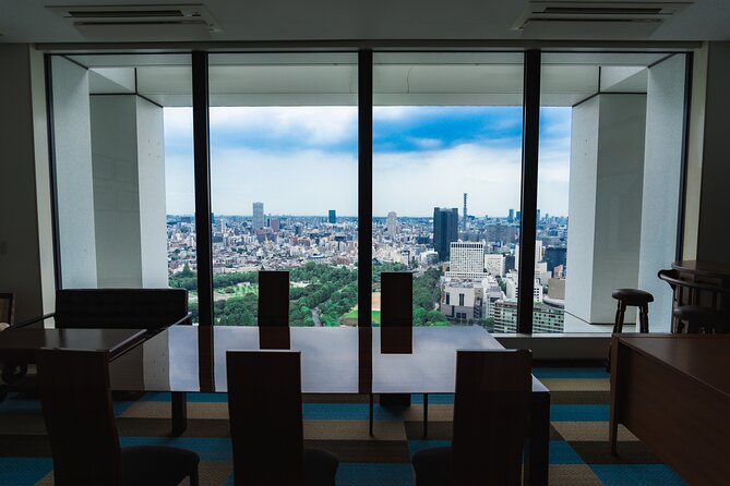 Discover Japanese Politics Over a Coffee in Tokyo - Is $195.46 a fair price?
