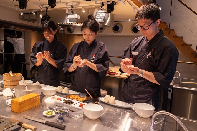 Discover Japanese Umami: Onigiri & Dashi Masterclass in Tokyo - Who Will Get the Most From This Two-Hour Class