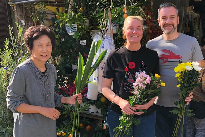 Discover the Art of Ikebana in Tokyo’s Historic Yanaka District - The ikebana lesson: tradition with room for your choices