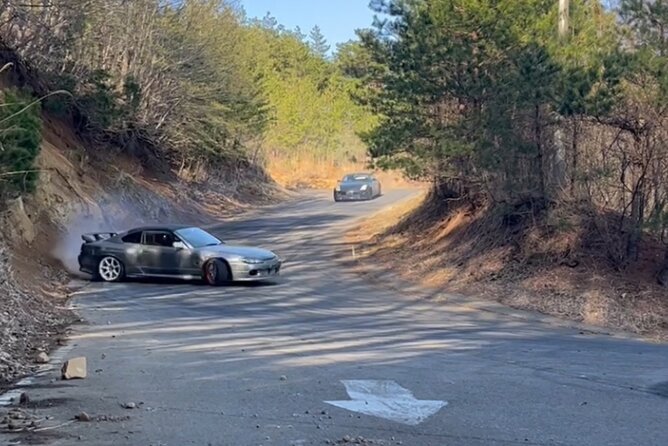 Ebisu Circuit Drift Experience - Watching other drifters is part of the appeal