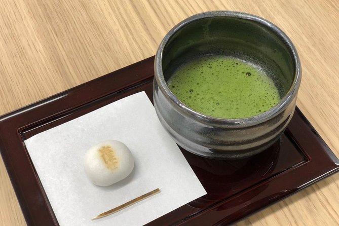 EDOCCO Tea House–A Quick Dive into Japanese Traditional Culture - Preparing matcha with a Japanese sweet