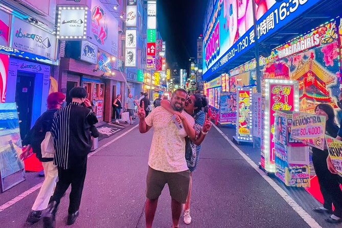ENJOY-ALL-SHINJUKU《Red Light District Walking》with DEEPest info! - Don Quijote and the practical side of Shinjuku