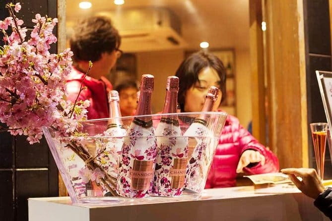 Evening Hanami (Cherry Blossom) Experience with a Local - Why an evening walk changes hanami