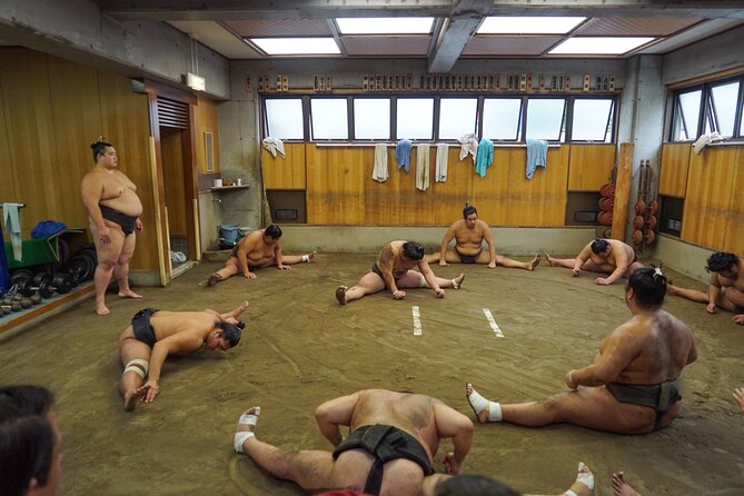 Exclusive Sumo Morning Practice in Tokyo with Photo Opportunity - Seating, clothing, and summer comfort