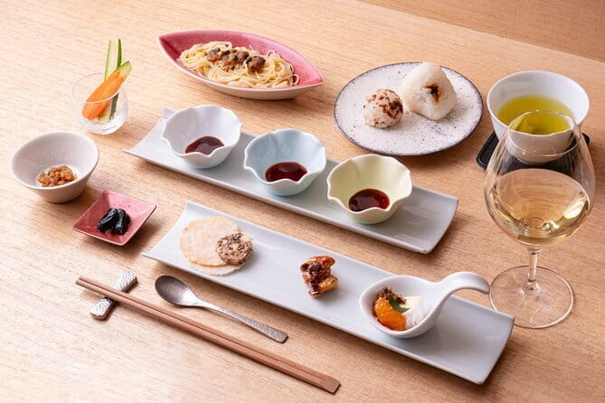 Experience a western twist on Japanese sake snacks - The first tasting: sauce and three signature tsukudani