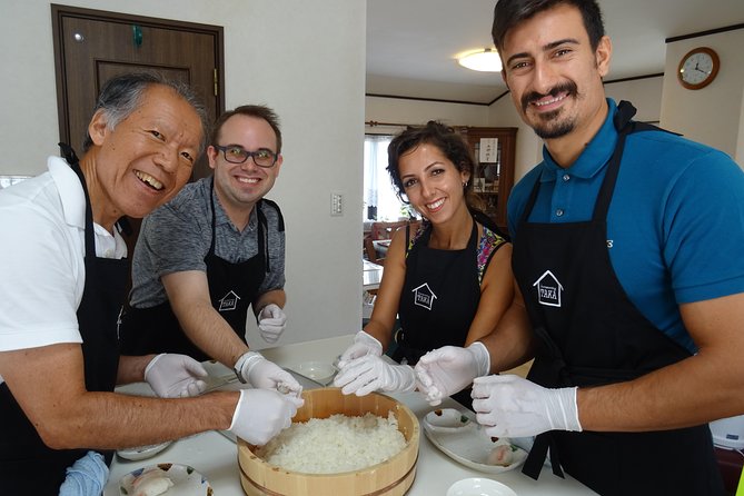 Experience all of Japanese culture and Japanese food experience classes "origami, udon, Japanese food, green tea, calligraphy" in 4 hours - Why JR Omori is a useful starting point