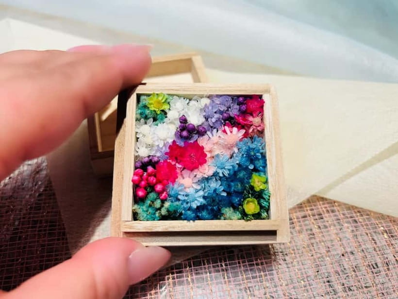 Experience Crafting a Flower-Adorned Mini Japanese Garden - Turning flowers into a miniature Japanese garden
