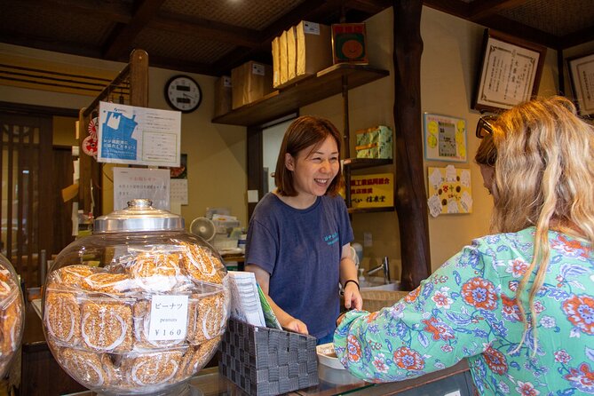 Experience the Taste of Old Tokyo in Backstreet Yanesen - Enju-ji Temple and Yanaka’s temple-town character