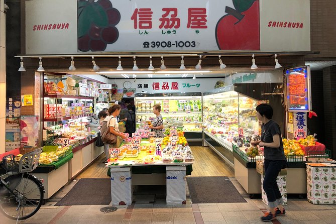 Explore the Local "Non-touristy" Side of Tokyo: Jujo and Akabane Walking Tour - What the guide adds to the experience