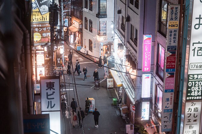 Explore Unique Tokyo Streets / Learn with a Pro Photographer - From ordinary street scenes to stronger photographs