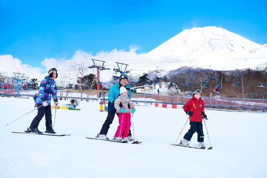 From Tokyo : Fujiyama Snow Resort Yeti Day Tour - A Snow Day With Mount Fuji in the Background