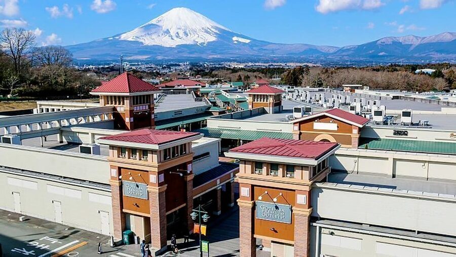 From Tokyo: Mt.Fuji & Gotemba Private Customizable Day Trip. - The driver makes or breaks this kind of day