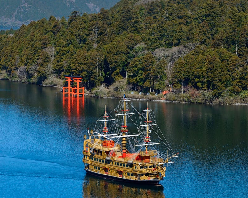 From Tokyo: Mt. Fuji & Hakone Tour w/ Return by Bullet Train - Lunch with hot pot and a half buffet