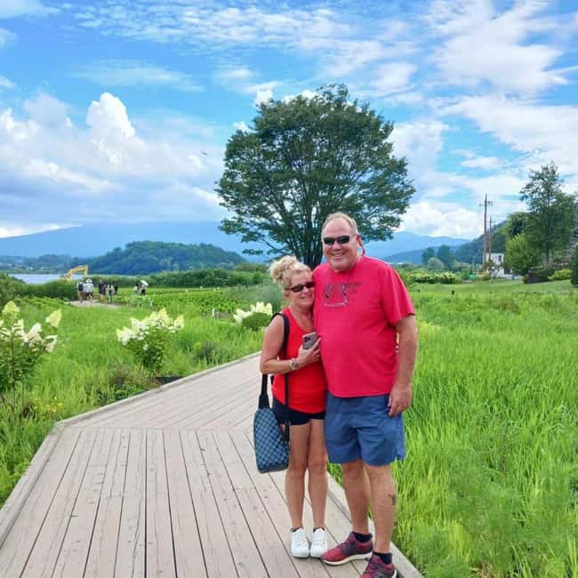 From Tokyo: Mt Fuji Private Day Tour In Luxury Land Cruiser - The long ride from Tokyo to Fuji country