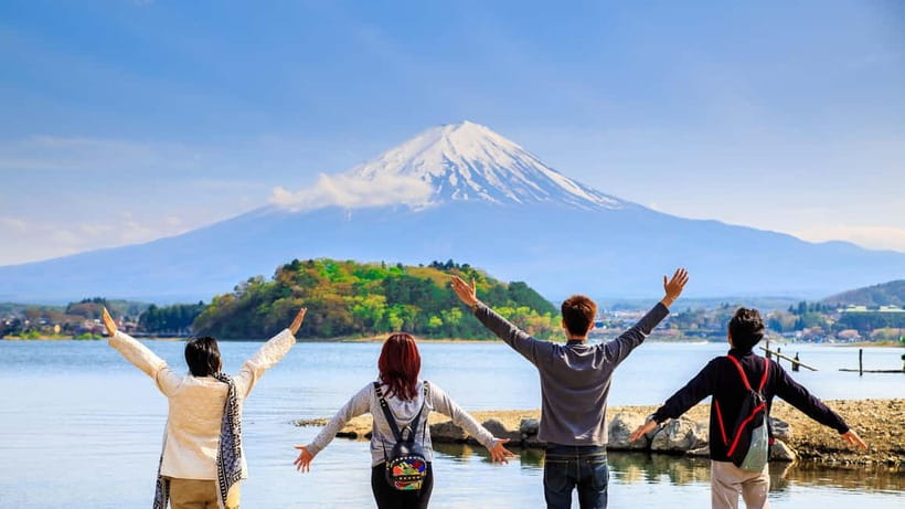 From Tokyo: Must-Visit Mount Fuji Highlight Full-Day Tour - Lake Yamanaka and Hirano Beach