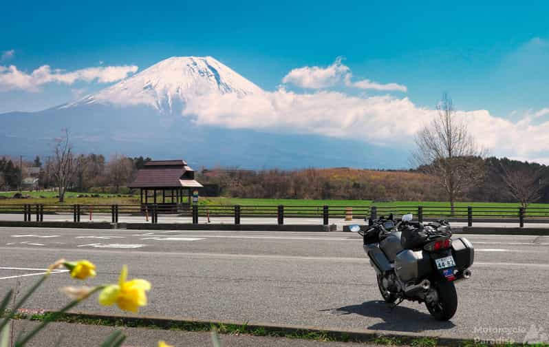 From Tokyo: Private Motorcycle Tour - Fuji, Hakone, Onsen - Leaving Tokyo: allow time for traffic and a proper start