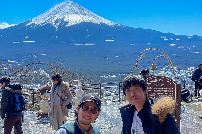From Tokyo to Mount Fuji! Private Car Tour by Eng Speaking Driver - Lake Kawaguchiko and Oishi Park