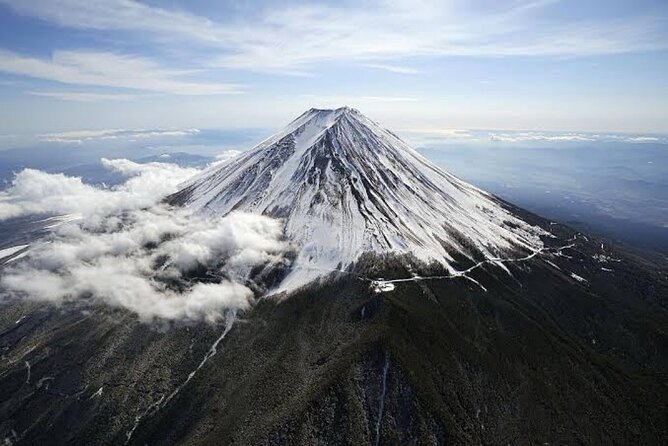 Full Day Private Tour of Mt Fuji - Saiko Iyashi no Sato Nemba brings old houses and local crafts