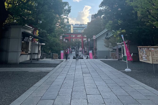 Goshuin Collecting & Garden Walk in Local Tokyo - The garden visit adds a welcome change of pace