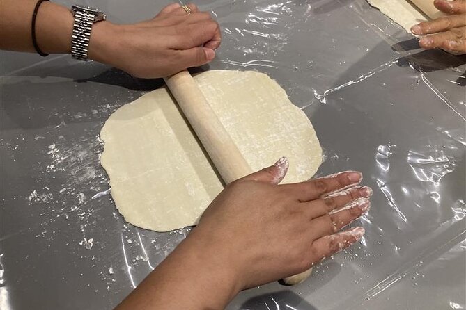 Gyoza Making from Scratch- Tokyo Ultimate Cooking Class - Cooking handmade and store-bought wrappers side by side