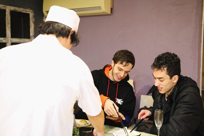 Hand-rolled Sushi Temaki Zushi Workshop in Tokyo - What the small group changes